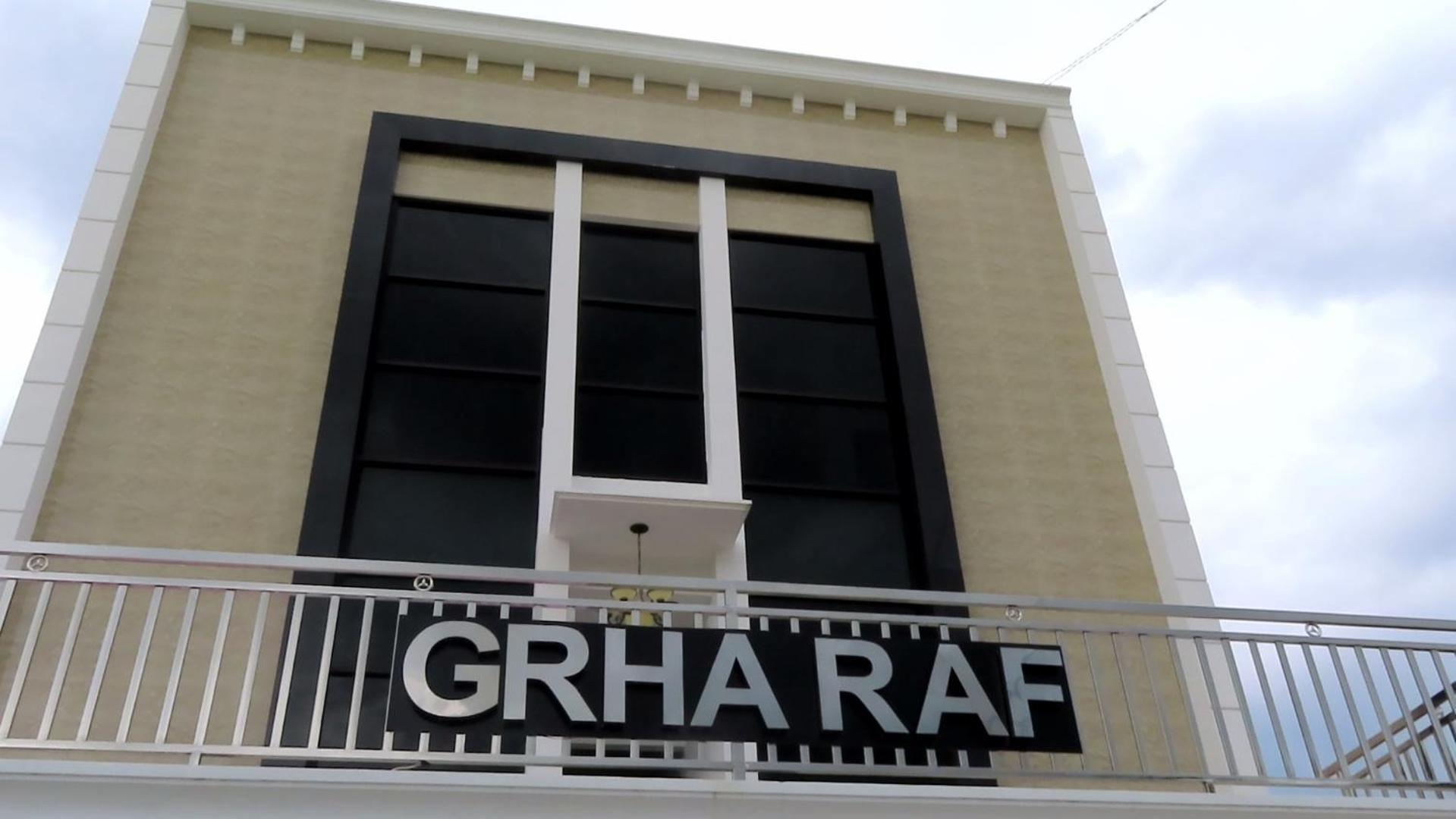 Grha Raf Homestay Makale Bagian luar foto