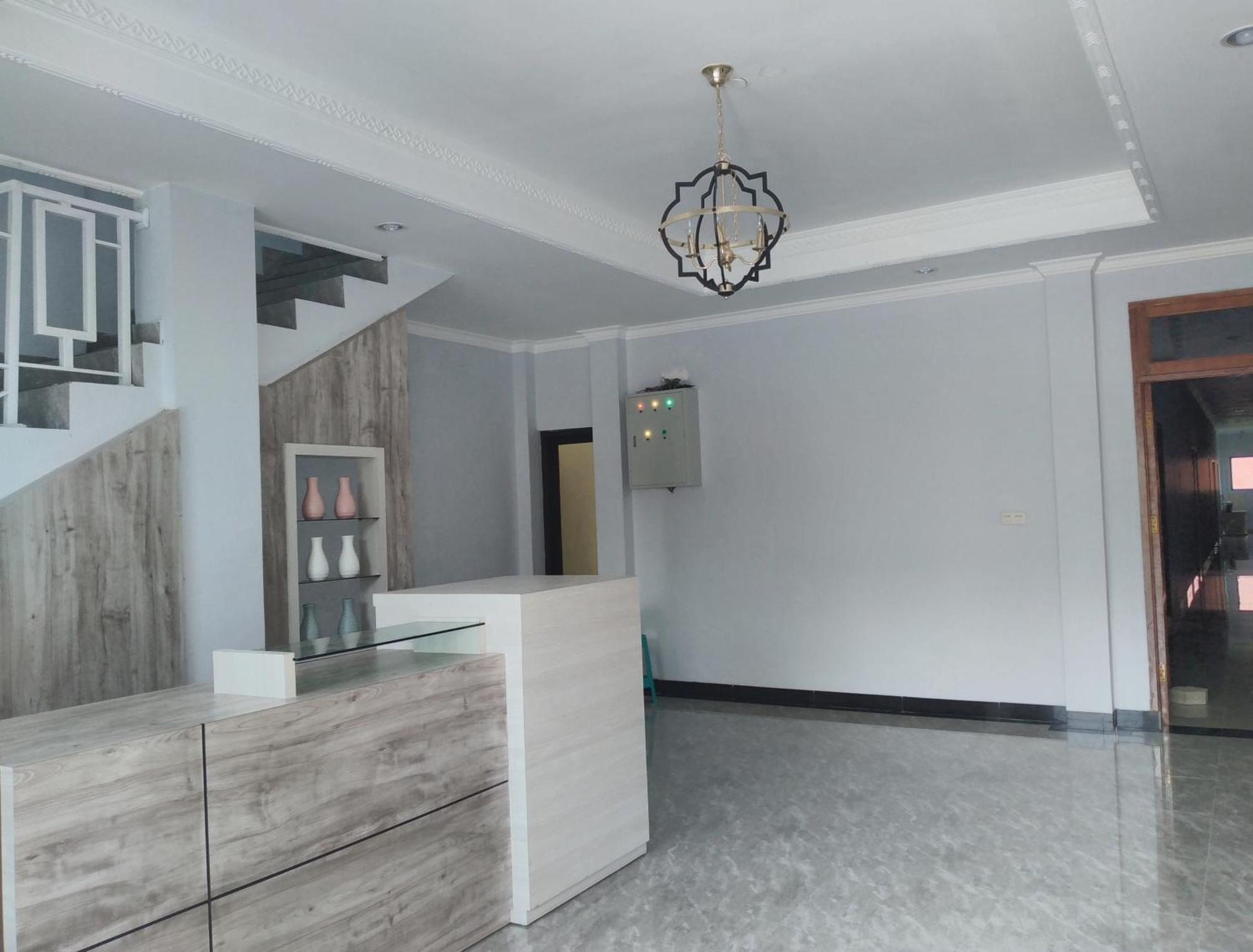 Grha Raf Homestay Makale Bagian luar foto